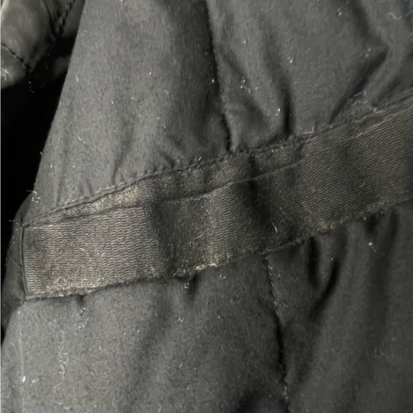 Levi’s Black Heavyweight Lined Men’s Trucker Jacket with Gray Waffle Hood Large - Picture 6 of 11